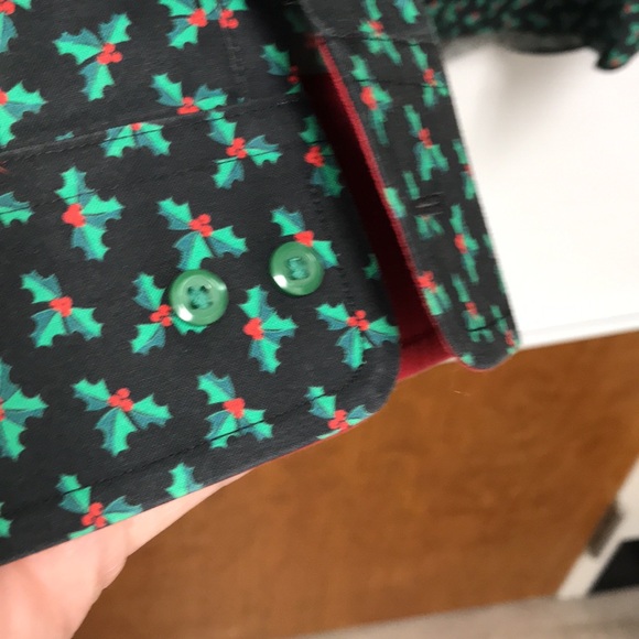Paul Fredrick Christmas Holly Print Button Down - Picture 4 of 9